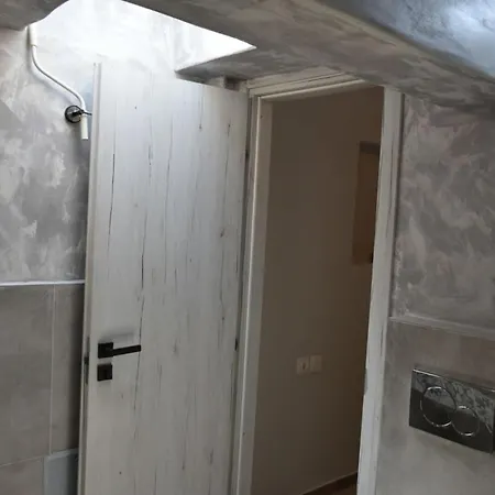 Amazing Traditional 3 Bd Stone House In * Skiathos